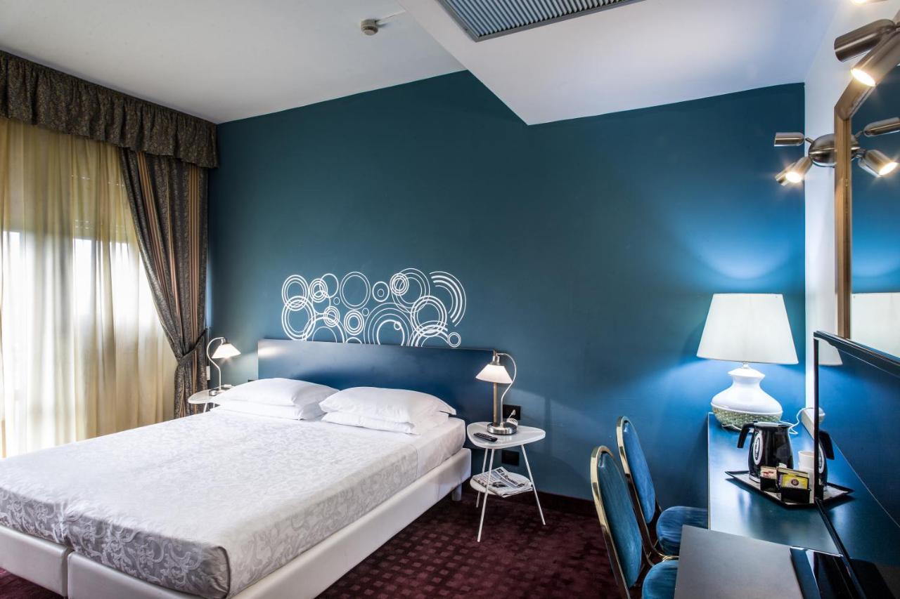 Hotel Mirage Флоренция Экстерьер фото