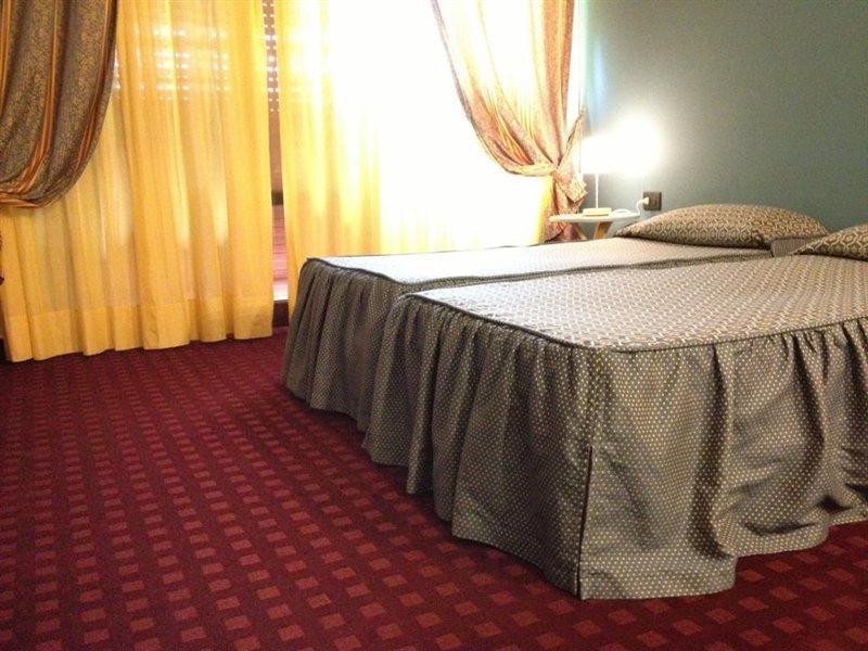 Hotel Mirage Флоренция Экстерьер фото